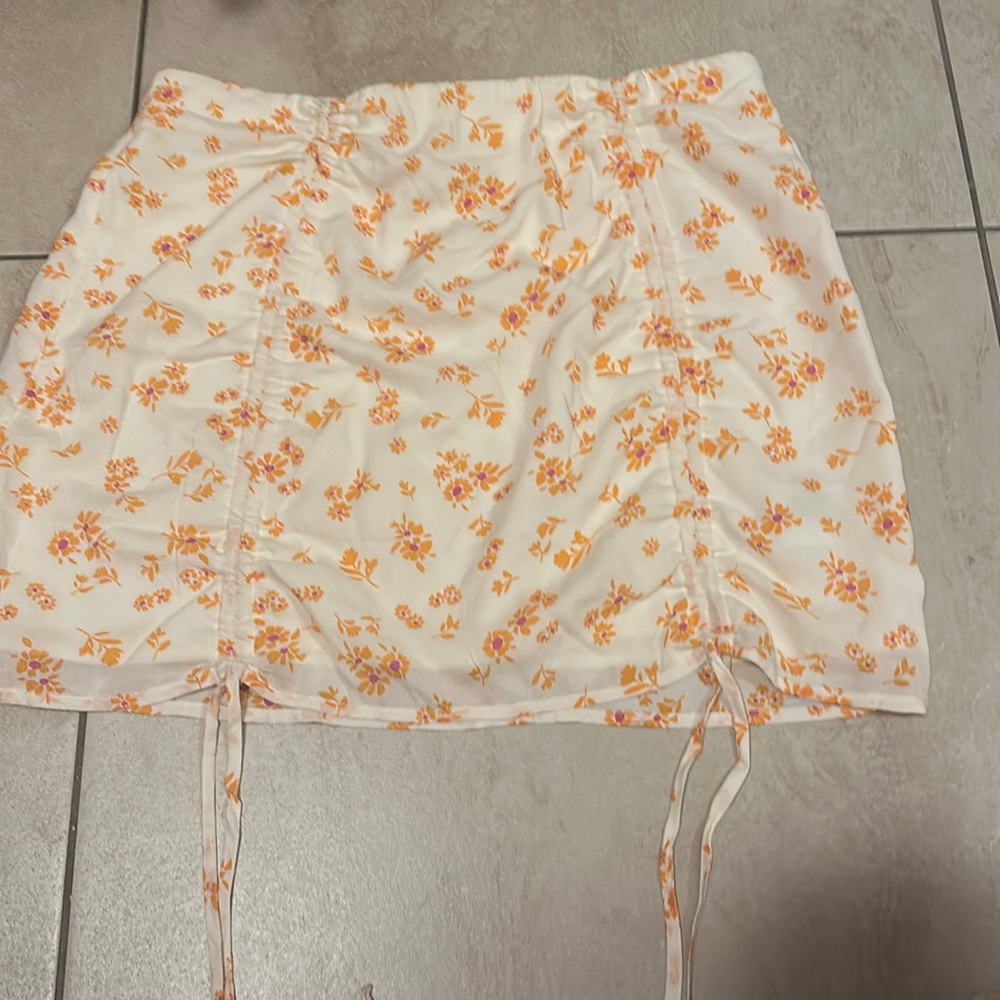 NWT AMERICAN EAGLE SKIRT